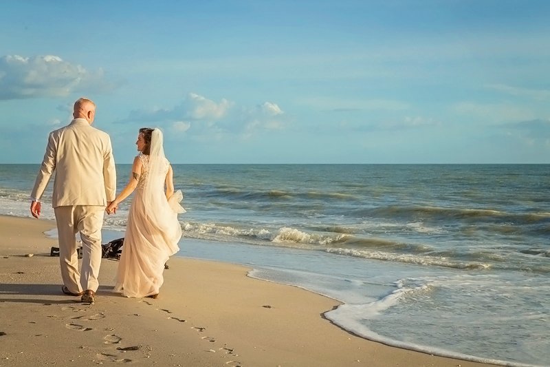 beach wedding